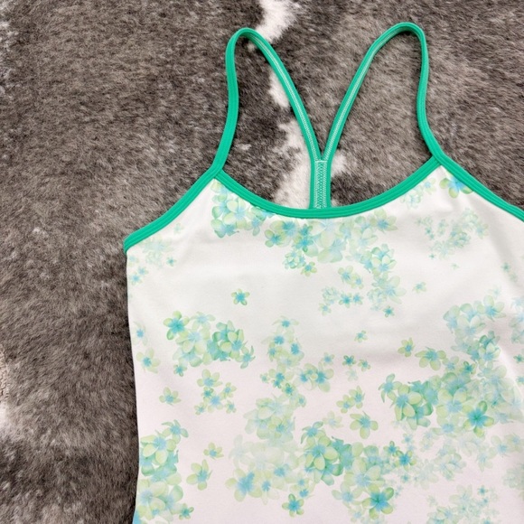 Lululemon Power Y Tank - Picture 2 of 12